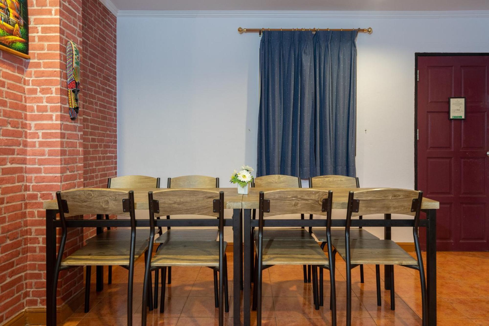 Patong Central Residence & Apartment Quarto foto