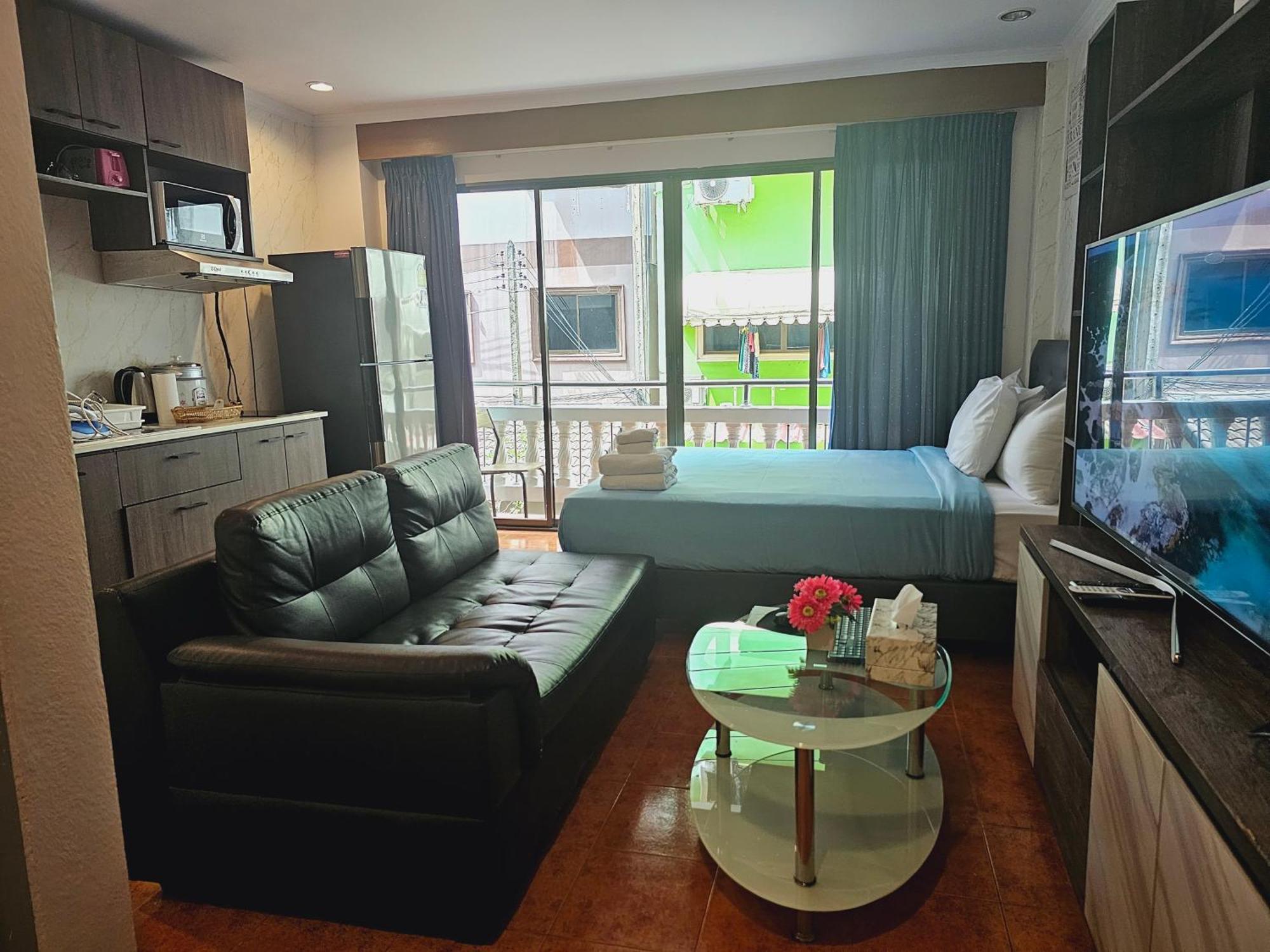 Patong Central Residence & Apartment Quarto foto